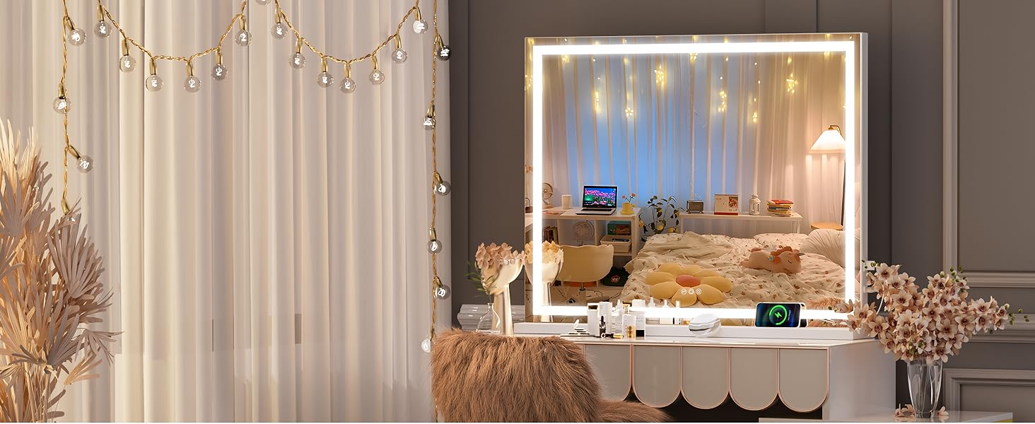 Takira Vanity Mirror with Lights, 32
